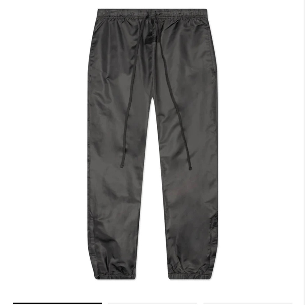 NWT Fear of god essentials track pant